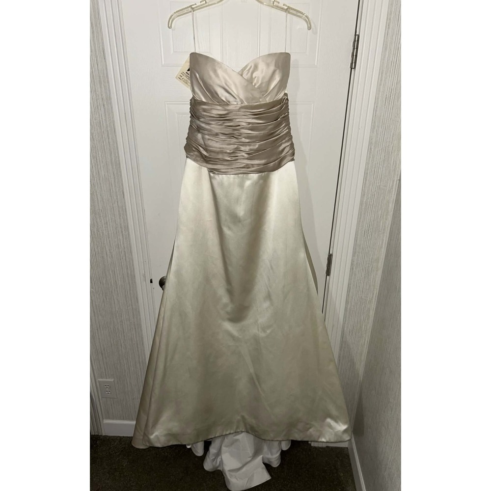 Romona Keveza Collection Pearl Milk Italian Silk Satin Wedding Dress 12 RK659